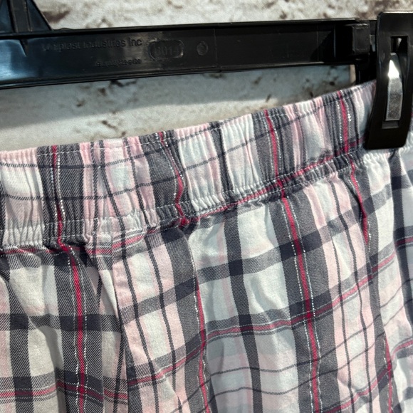 Vintage- Victoria's Secret Wide Leg, Plaid Pajama Pants - Picture 6 of 7